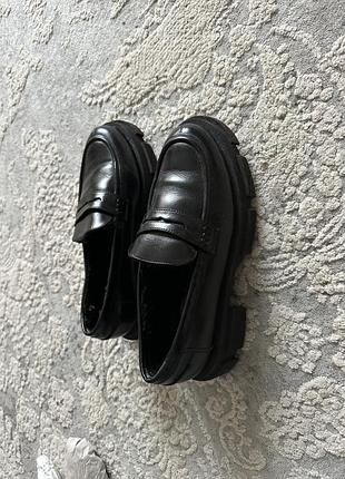 Лофери шкіряні, хутро натуральне , 39 розмір