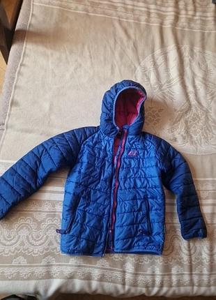 Демісезонна куртка розмір 140