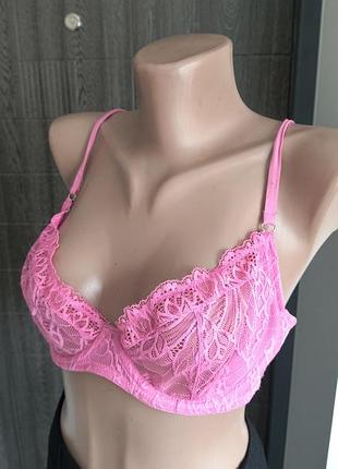 Лиф бюстгальтер кружево требует стирки