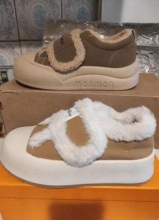 Продам брендовые женские зимние кеды.