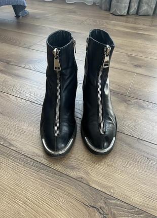 Чоботи жіночі attizare чорні шкіряні 40 розмір