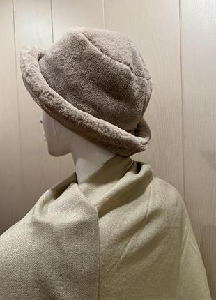 Шапка в наявності 26.