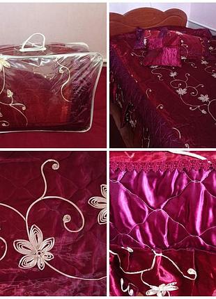 Шикарный комплект из атласа и органзы - покрывало с подушками (турция).