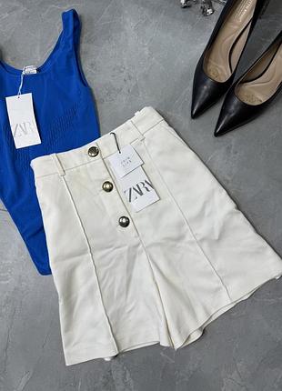 Zara шорти жіночі