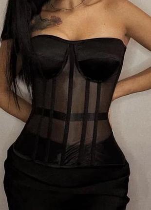 Трендовий жіночий корсет на завʼязках