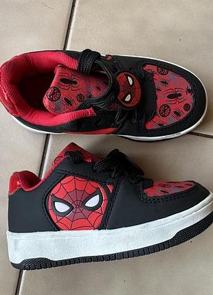 Кроссовки р24 стелька 15,5см