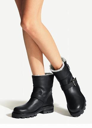 Кожаные сапоги
