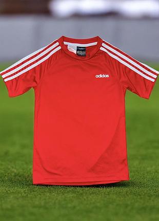 Футболка спортивна adidas