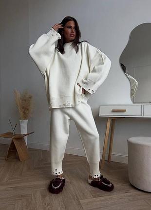 Класний костюм