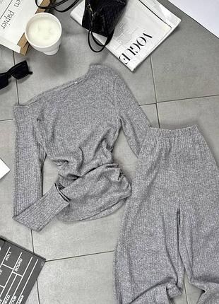 Костюм брючний