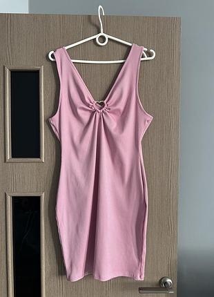 Стильное нежное платье