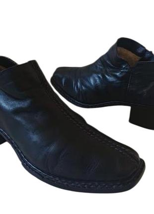 Шкіряні вінтажні якісні черевики на хутрі.rieker германія