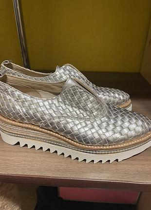 Туфлі лофери