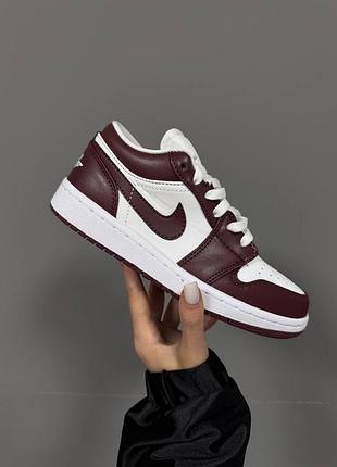 Кроссовки nike air jordan 1