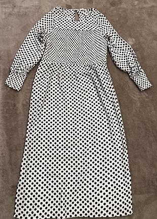 Сукня міді next