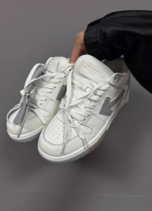 Женские кроссовки топ 🏜️