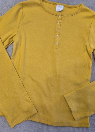 Красива базова  кофта zara