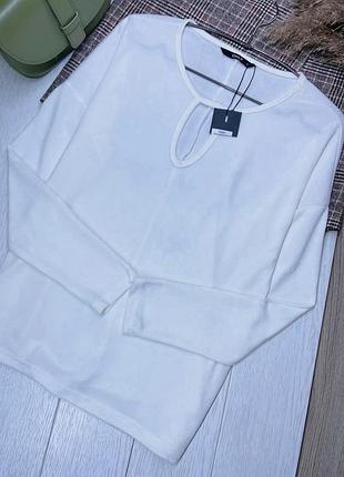 Новий білий джемпер s m джемпер трикотажний в’язана кофта трикотажна