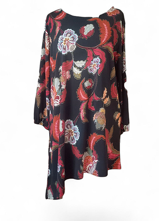 Стильная трикотажная блуза-туника батал