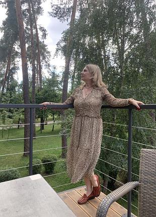 Шикарна шифонова сукня