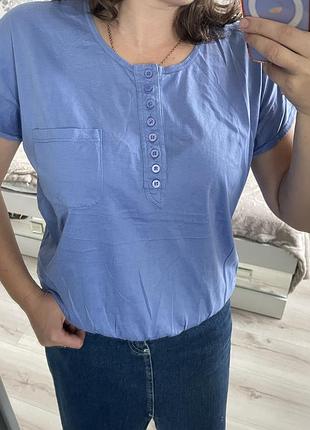 Футболка, блузка на ґудзиках