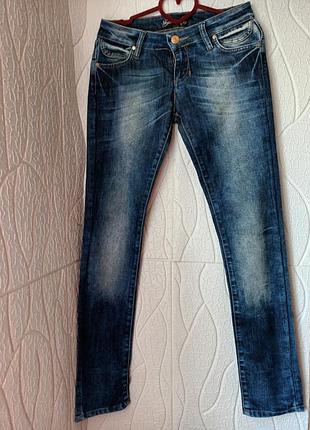 Джинсы женские dolce&gabbana размер 29