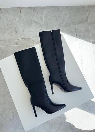 Класичні черевик на підборах