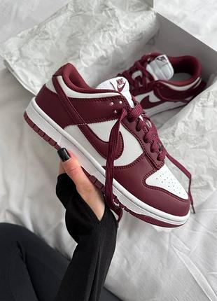 Жіночі кросівки nike sb dunk low bordo бордові шкіряні кросівки найк сб данк лоу демісезонні