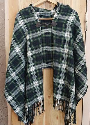 Пончо с капюшоном