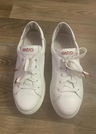 Кросівки estro з натуральної шкіри 38р
