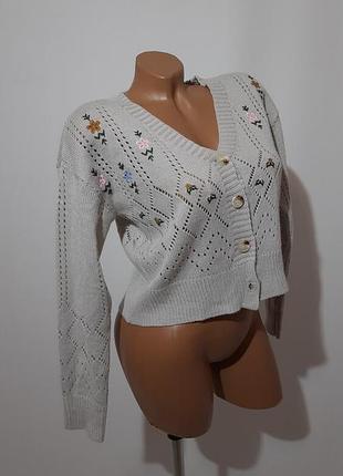 Красивая фирменная кофточка