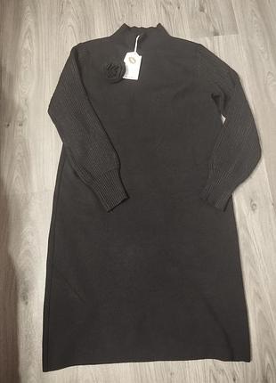 Теплое платье оверсайз