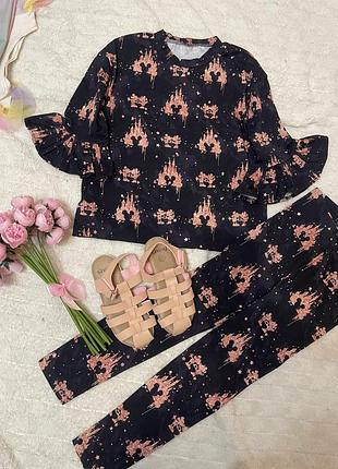 Костюм для дівчинки