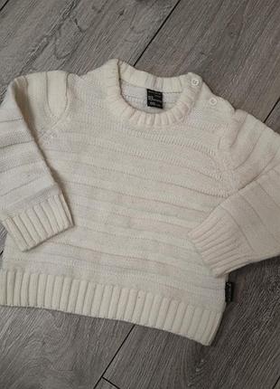 Белый теплый вязаный свитер на возраст 12-18 месяцев на рост 86 см