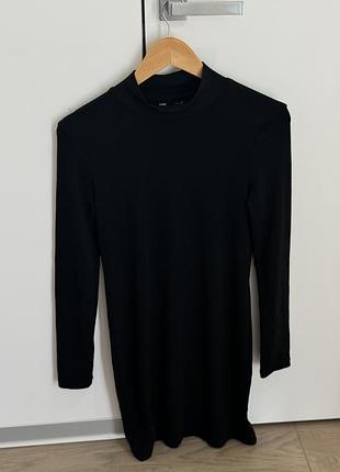 Чорне плаття обтягуюче✨