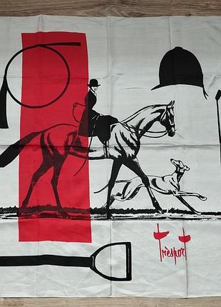 Оригинальный шелковый платок