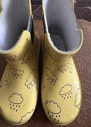 Детские резиновые сапоги с принтом янтаря