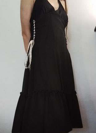 Платье миди с завязками на боках