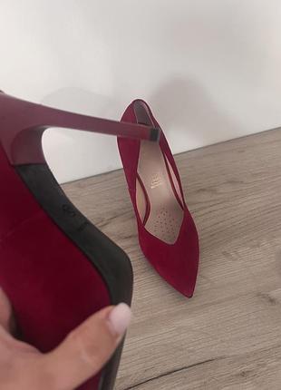 Замшеві туфлі