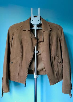 Крута нова куртка косуха з бахромою бренду hollister, р-р xs-s