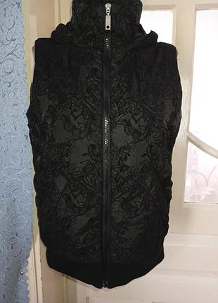 Класная желетка.