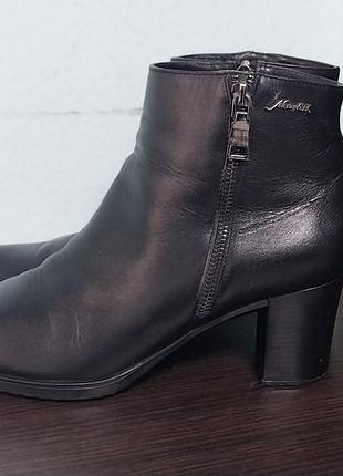 Кожаные деми ботинки р.40