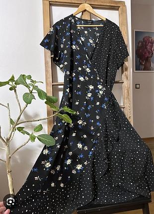 Легка літня квіткова сукня на запах плаття з декольте