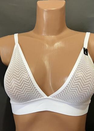 Бюстгальтер мʼякий