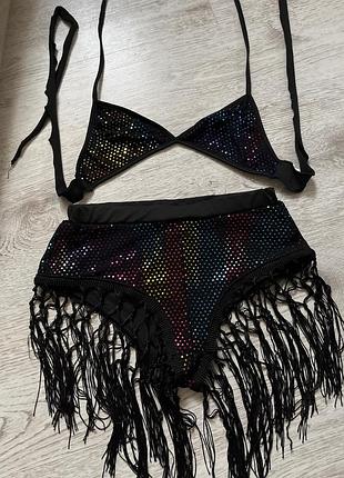 Танцювальний костюм