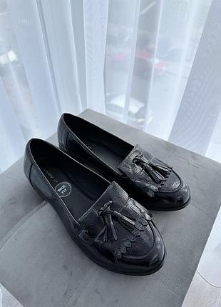 Лофери туфлі