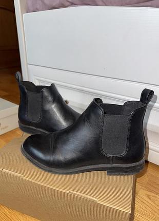 Класичні жіночі черевики-челсі h&m divided чорні