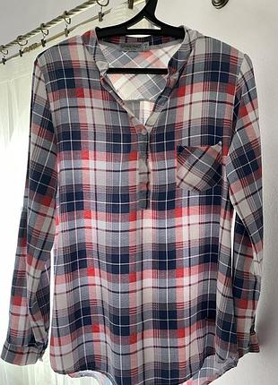 Жіноча італійська сорочка