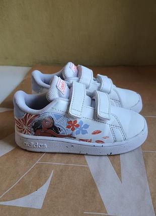 Кроссовки adidas 23 размер