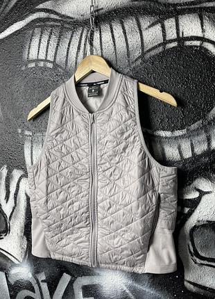 Жіноча спортивна бігова жилетка nike aerolayer gilet running розмір м оригінал